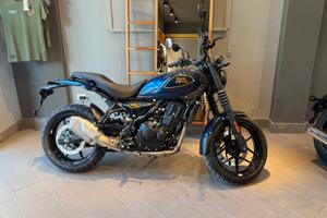 Royal Enfield Guerrilla 450 Twilight Blue