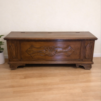 Cassapanca in legno massello