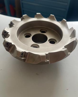 Utensile per spianare