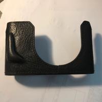 Half case in pelle per Leica q3