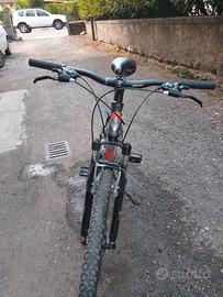 Bici casadei rosso e nera