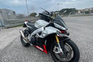 Aprilia Tuono V4 1100