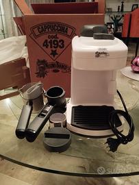 Macchina per caffè/cappuccino. "Cappuccina".