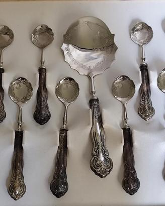 Servizio vintage anni 60 da Dolce Argento