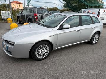 Alfa Romeo 159 1.9 JTDm Sportwagon Progression