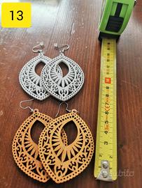 20 modelli di orecchini in legno incisi al laser 