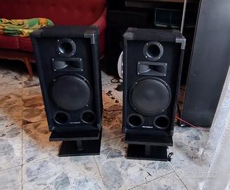 Casse acustiche tre vie- Supporti in omaggio 