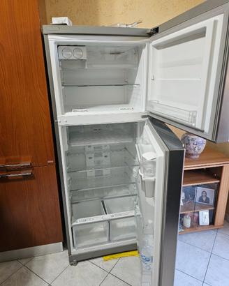 Frigo +divano