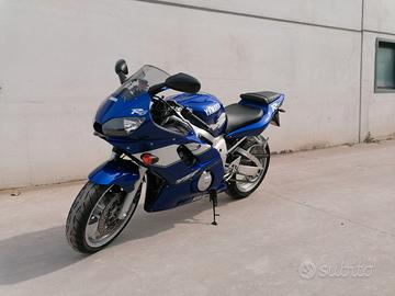 Yamaha YZF R6 - 2000