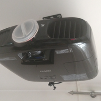 Videoproiettore EPSON con schermo 150 inc 4 metri