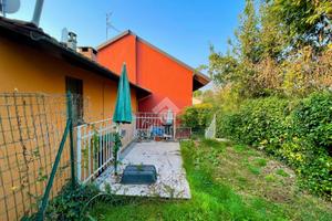 CASA SEMINDIPENDENTE A PINO TORINESE