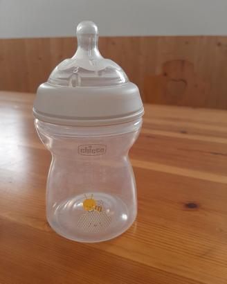 Biberon Chicco Natural feeling 2m+