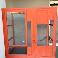 Gabbia per distributori