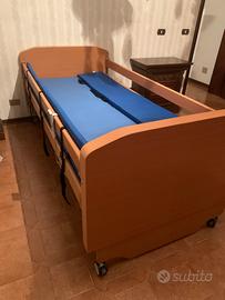 Letto degenza elettrico semi nuovo