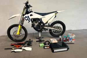 Moto Husquarna FC 250