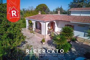 Villa di 350 m² con più di 5 locali a Cavallino