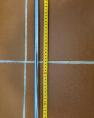 barra porta utensili cucina in acciaio