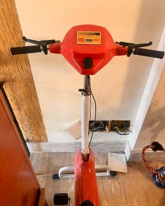 Cyclette rossa