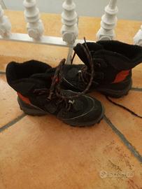 scarponi montagna bambino