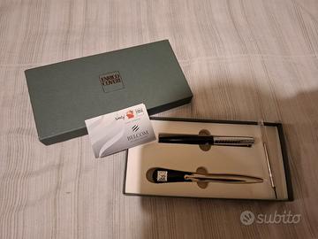 penne stilografiche nuove con etichetta e confezio