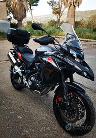 Benelli TRK 502X   € 2.700
