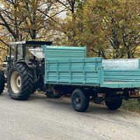 Rimorchio carrello agricolo ribaltabile