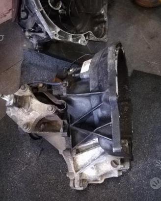 Cambio manuale Ford fiesta 1.4g 2004