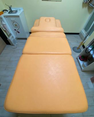 Lettino per massaggio motorizzato