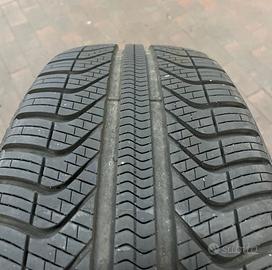 225/45 19 Pirelli 4 stagioni usate