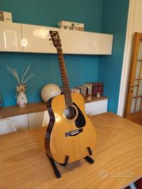Chitarra Acustica Yamaha FG 402