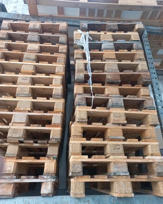 pellets EPAL usati n 25 come nuovi € 15 cadauno 