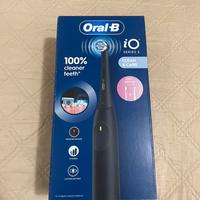 Spazzolino elettrico oral B