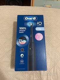 Spazzolino elettrico oral B