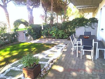 Casa indipendente vicino al mare con giardino