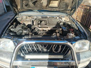 L 200
