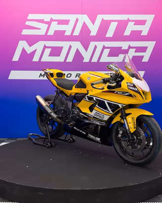 Yamaha YZF R7 PRONTO PISTA! OHLINS! PERMUTE!