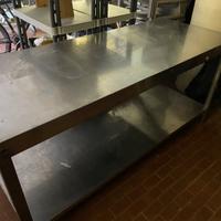 Tavolo acciaio lavoro