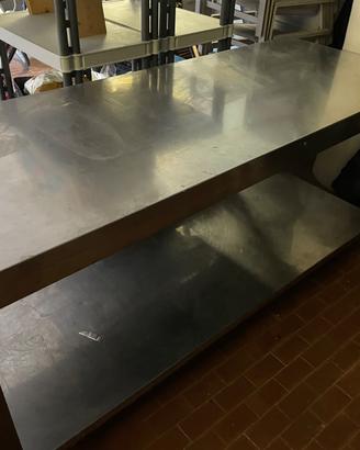 Tavolo acciaio lavoro