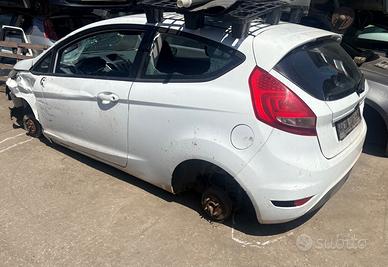 Ford Fiesta solo per ricambi