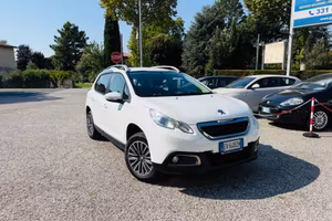 Peugeot 2008 1.2 82cv Active Ok Neopatentati