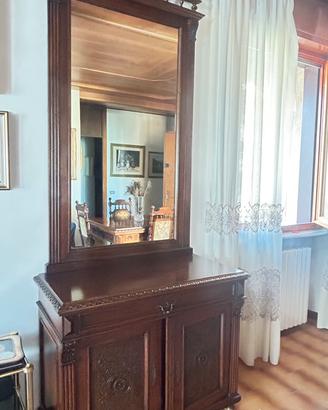 Credenza con specchiera