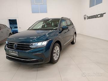 VOLKSWAGEN Tiguan 2.0 TDI 150 CV SCR DSG Life i
