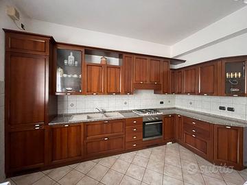 Cucina Scavolini completa + tavolo e sedie