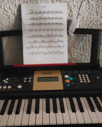 Pianola Yamaha