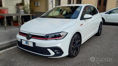 Volkswagen Polo 2.0 TSI DSG GTI