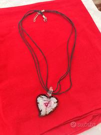 Collana con cionoldolo in vetro