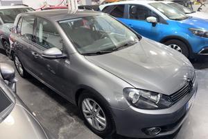 Volkswagen Golf 1.6 TDI DPF 5p. Highline