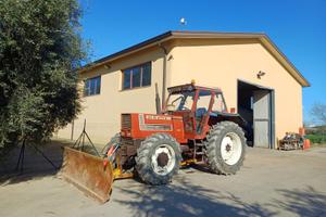 Trattore Fiat 130/90