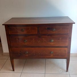 cassettone antico intarsiato