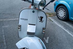 Vespa 125 xp E 1986 Epoca